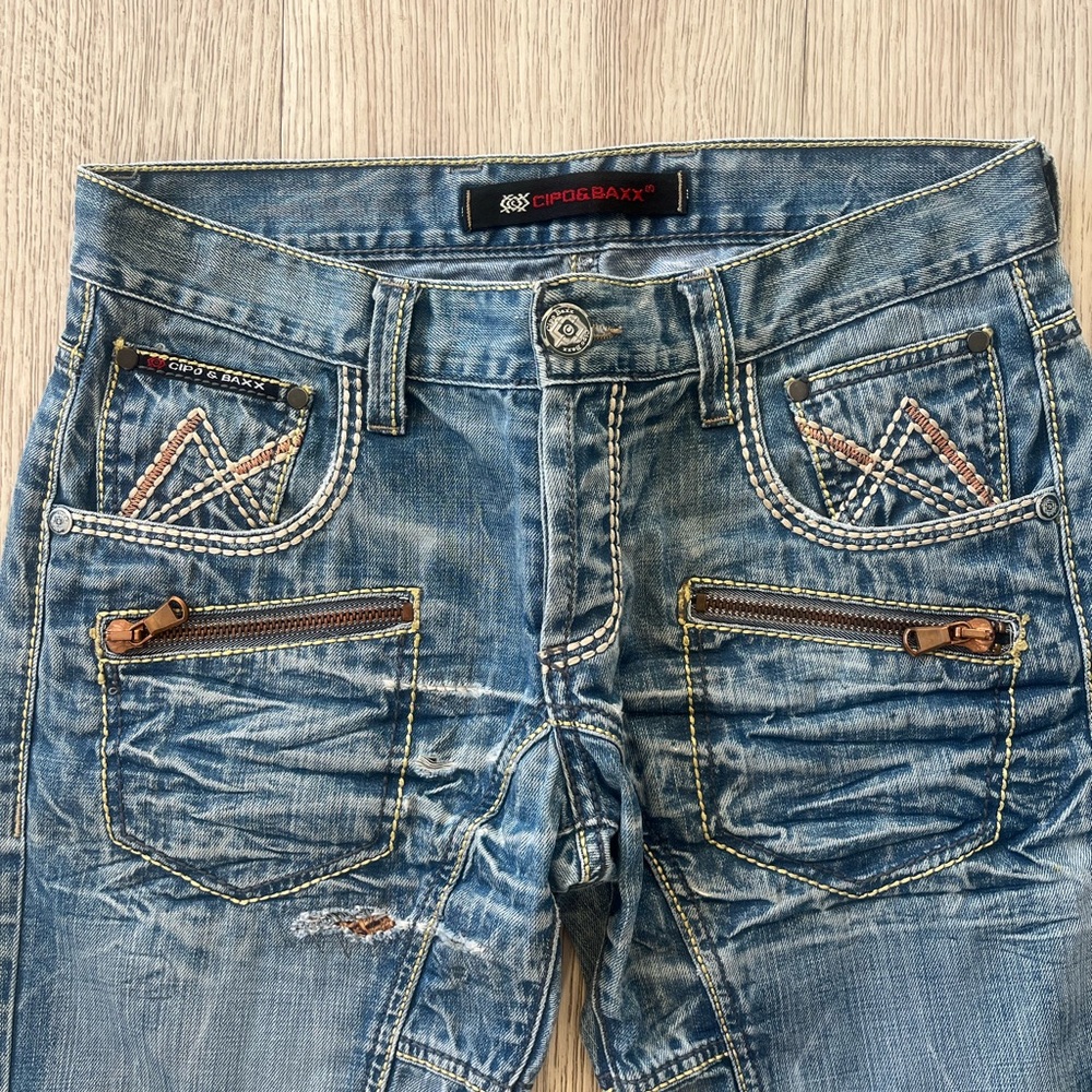 Gently used Cipo and Baxx men’s jeans